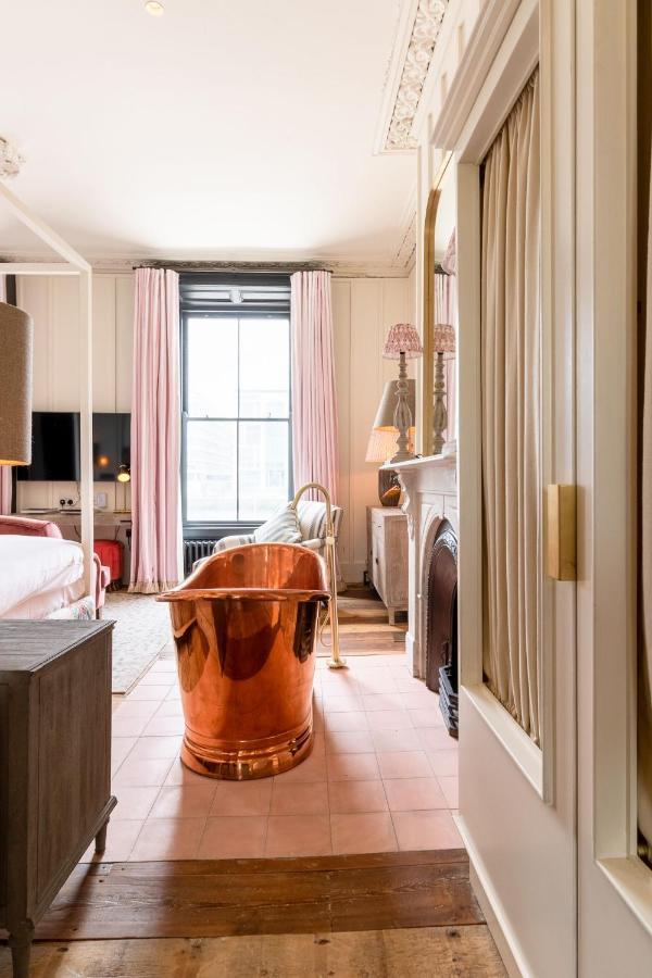 Townhouse Suite