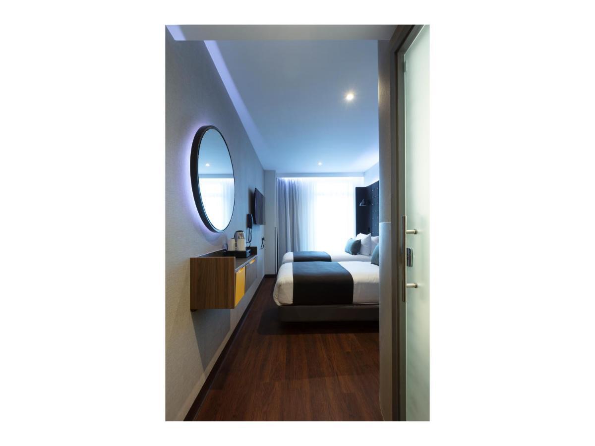 Comfy Twin Room