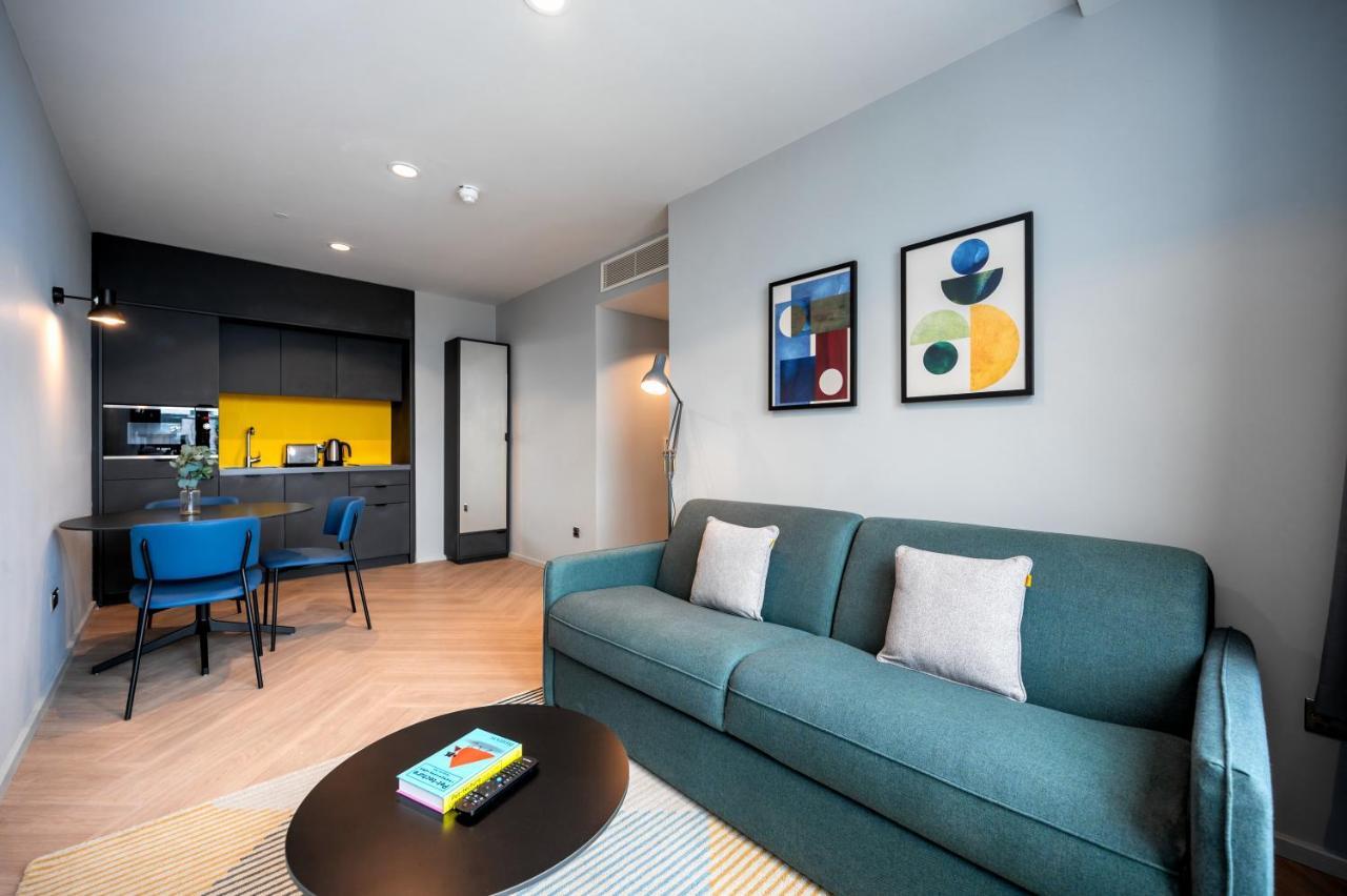 One Bed Apartment,1247640019:JPEG