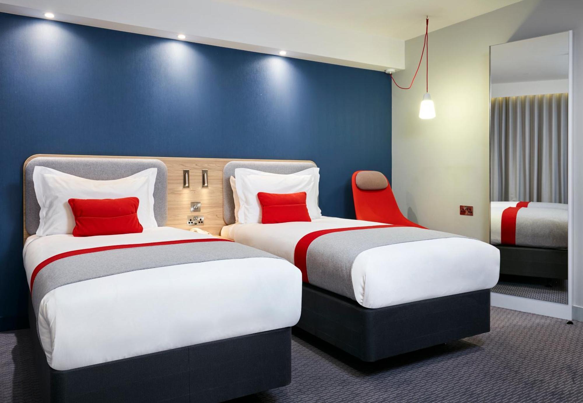 Standard Twin Room Hot