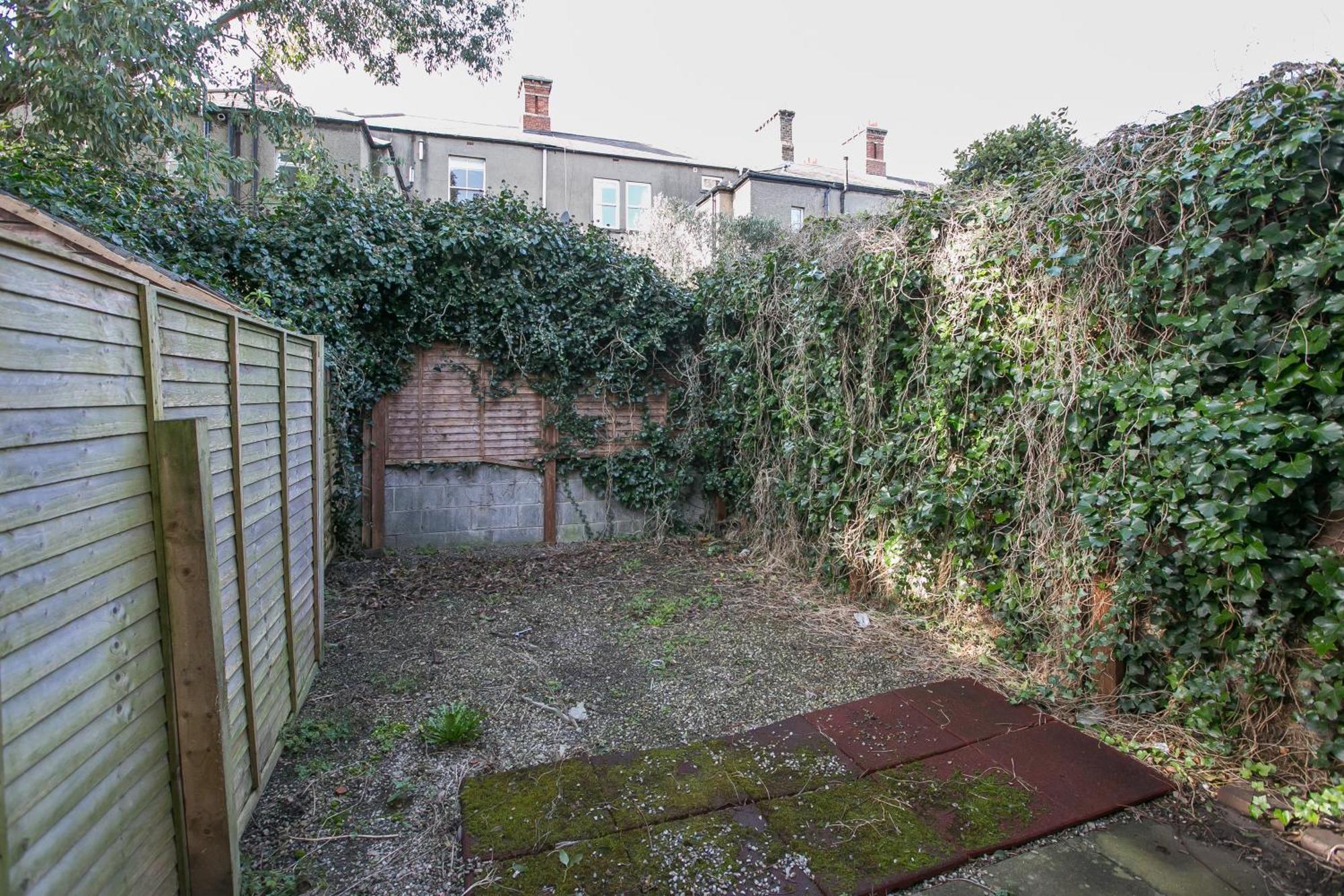 Two-Bedroom Apartment Garden View