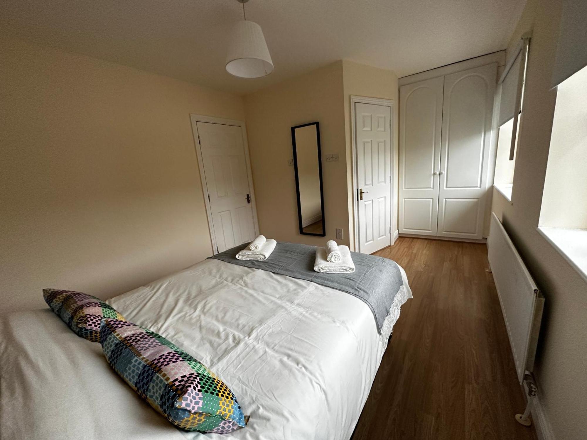 Double Room Private Bathroom