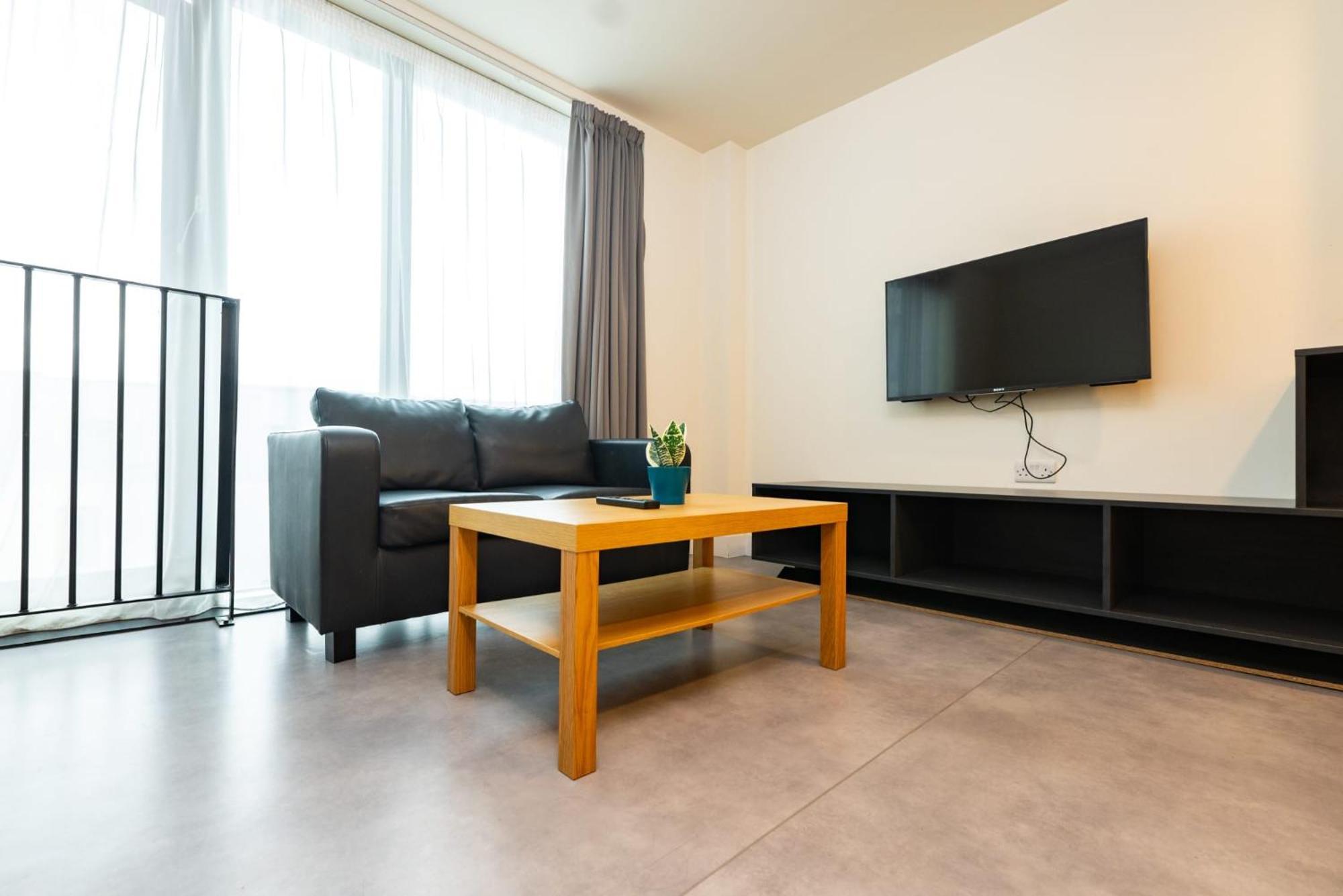 Five-Bedroom Apartment,1607279223:JPEG