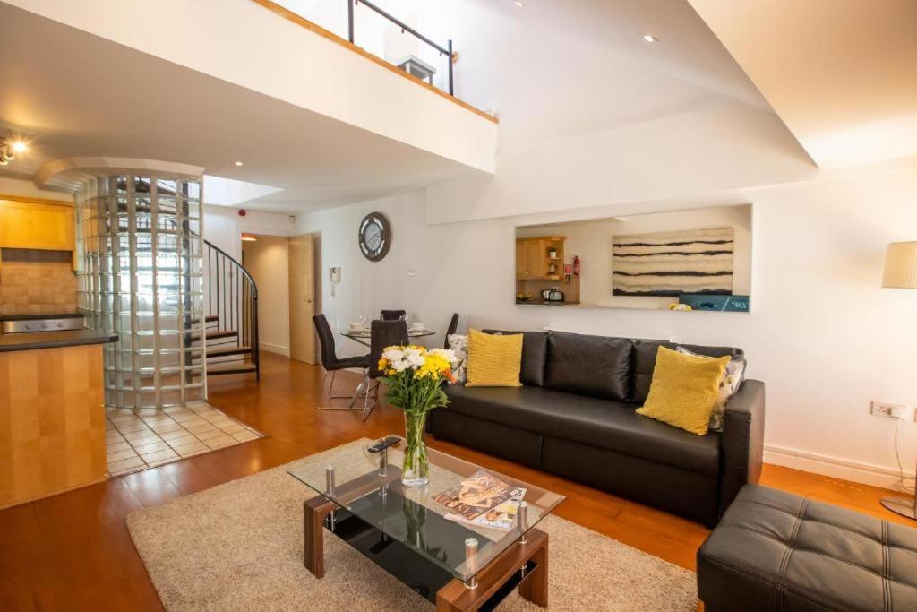 Two-Bedroom Loft Apartment