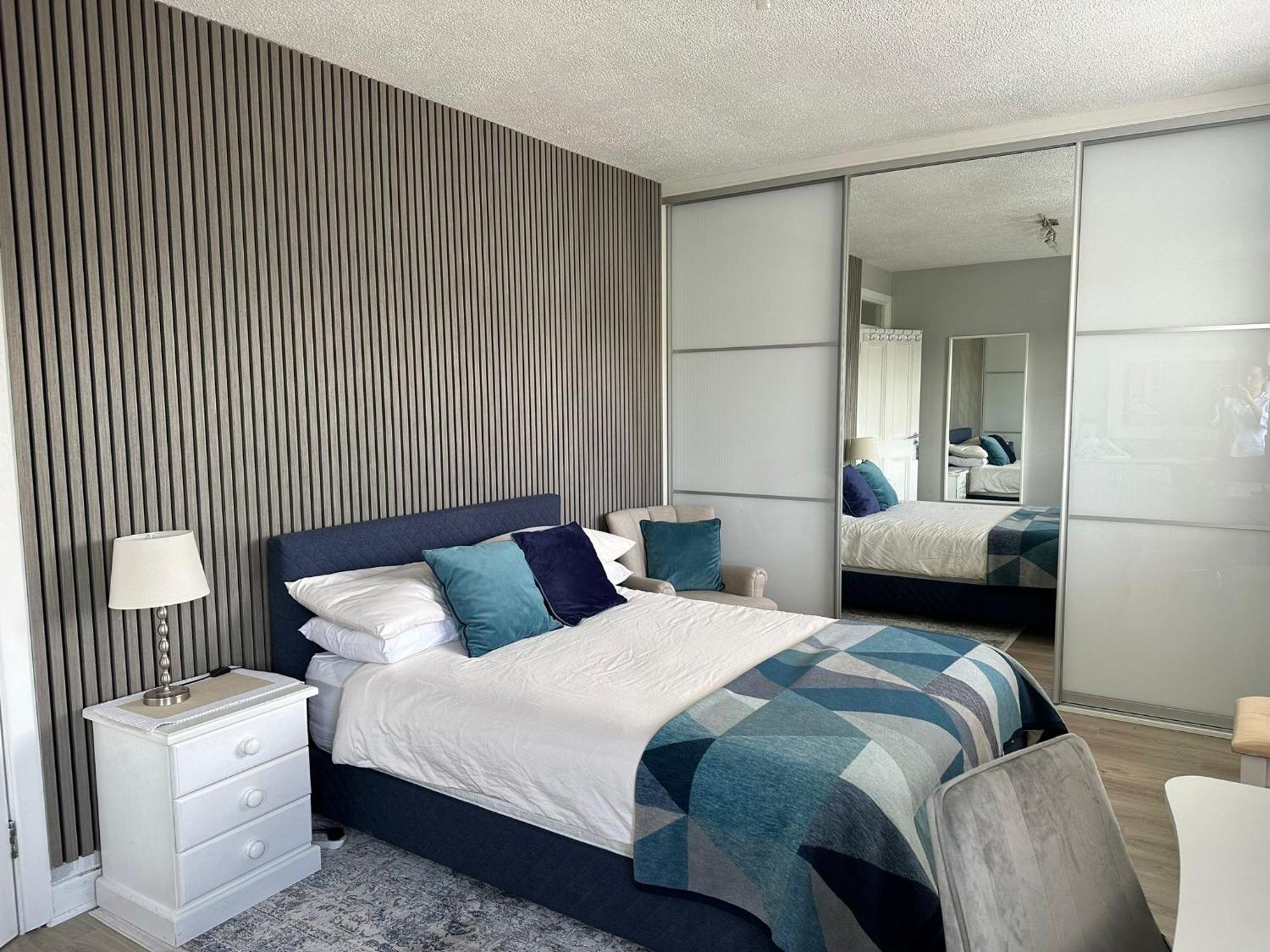 Double Room Private Bathroom