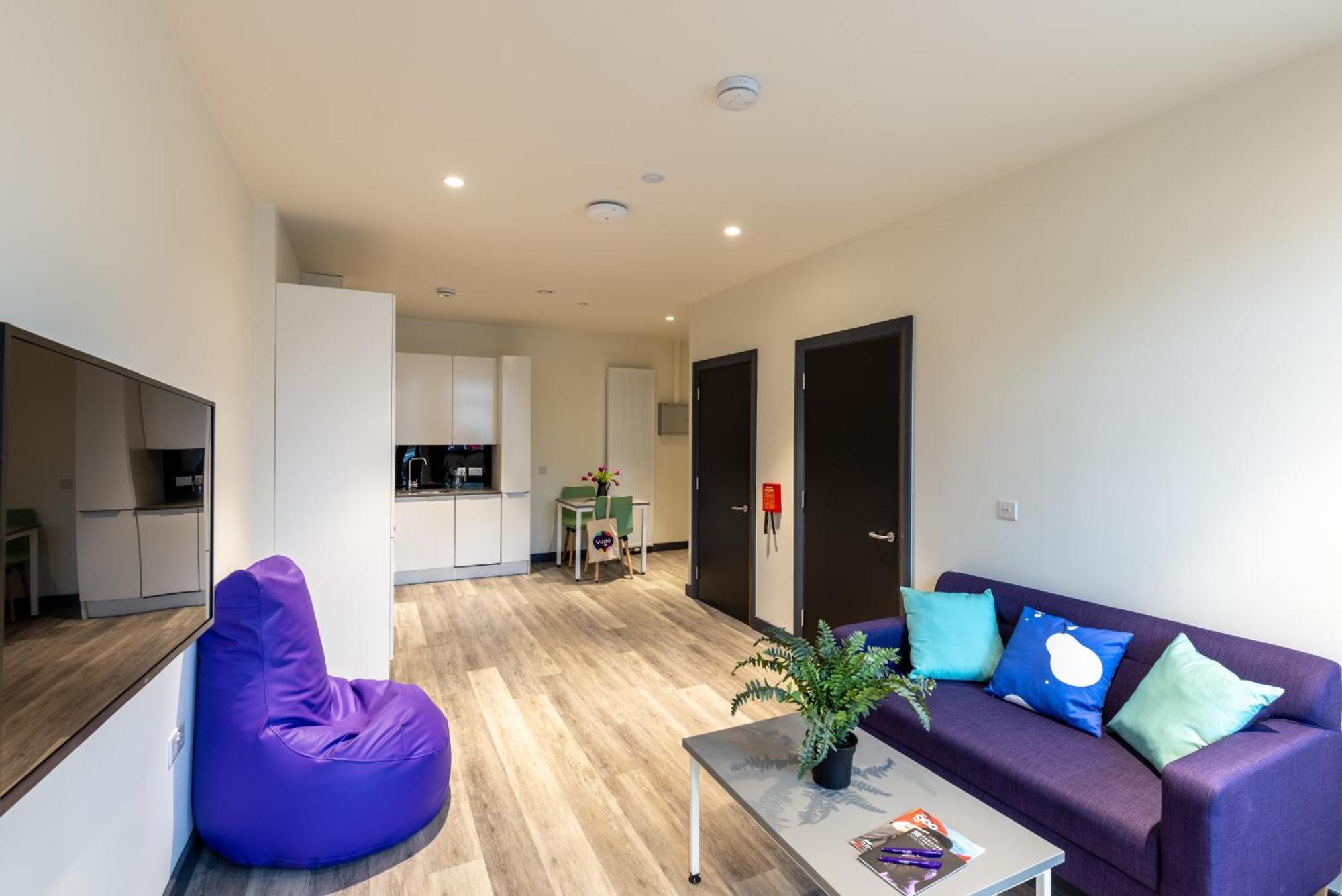 One-Bedroom Apartment