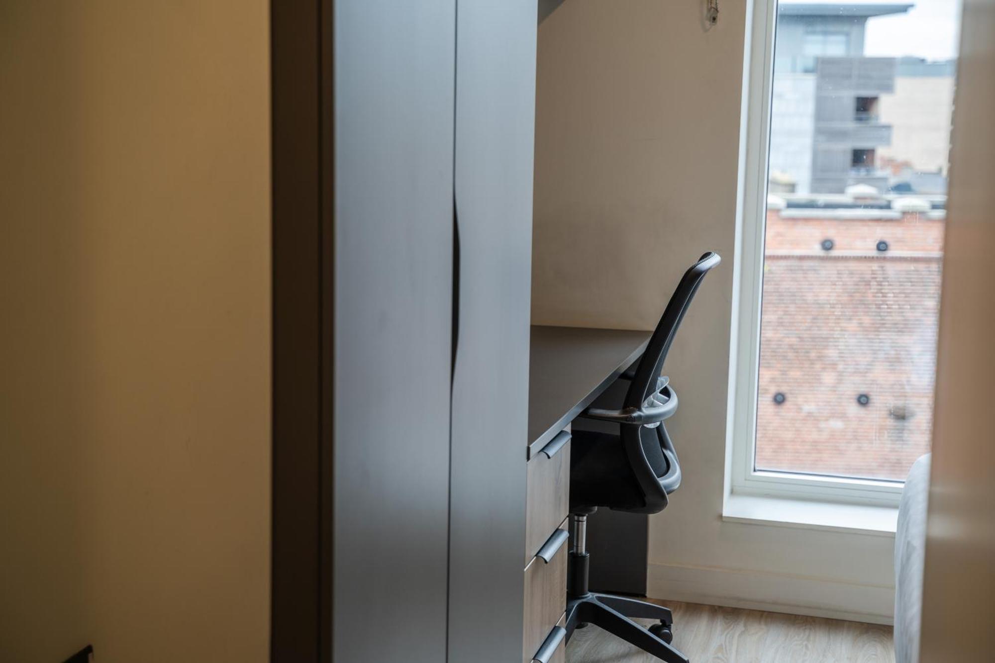 Double Room Private Bathroom