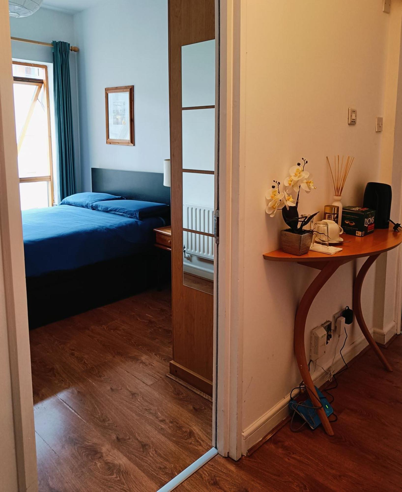 Double Room Private External Bathroom