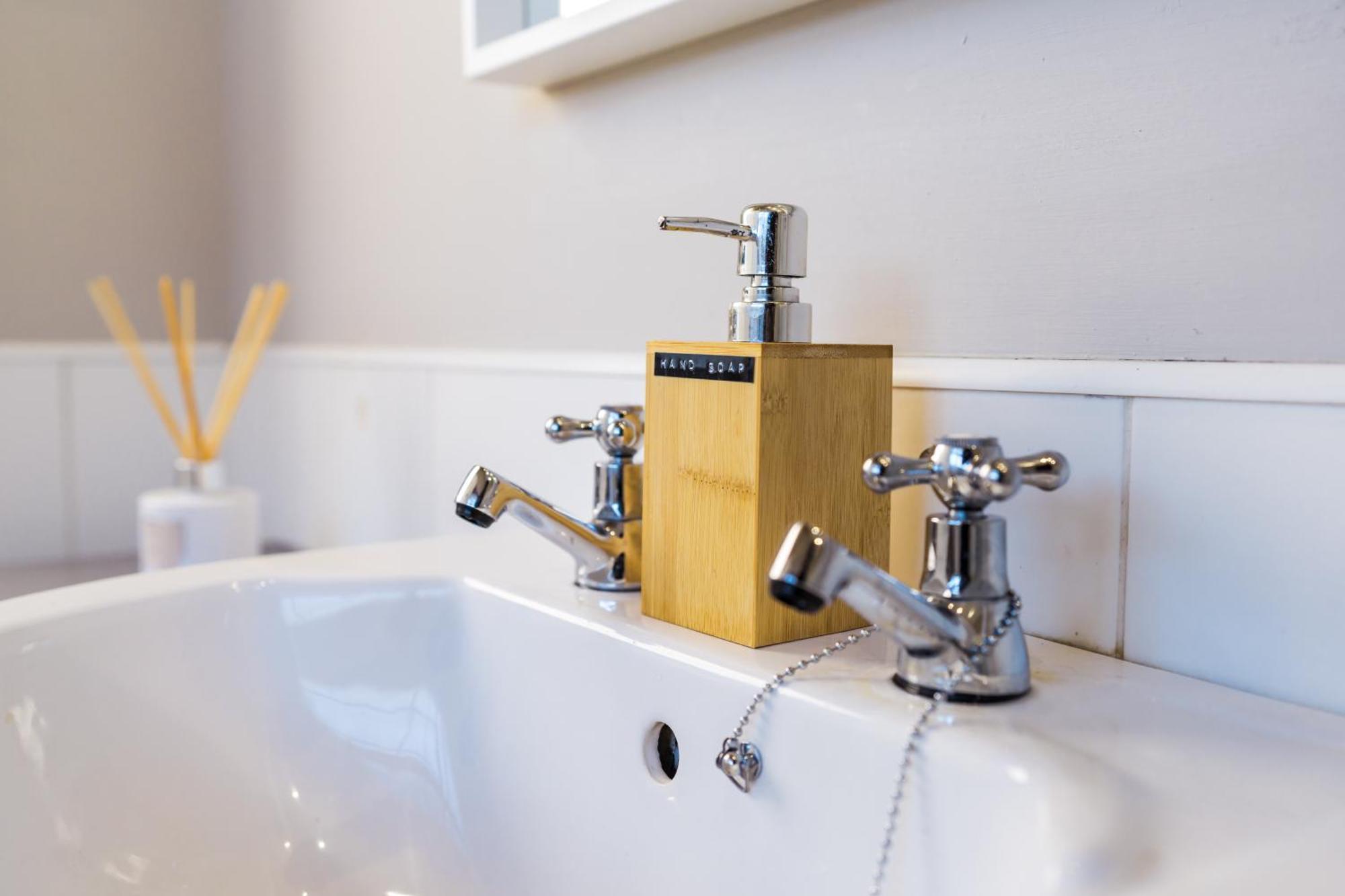 Double Room Private Bathroom