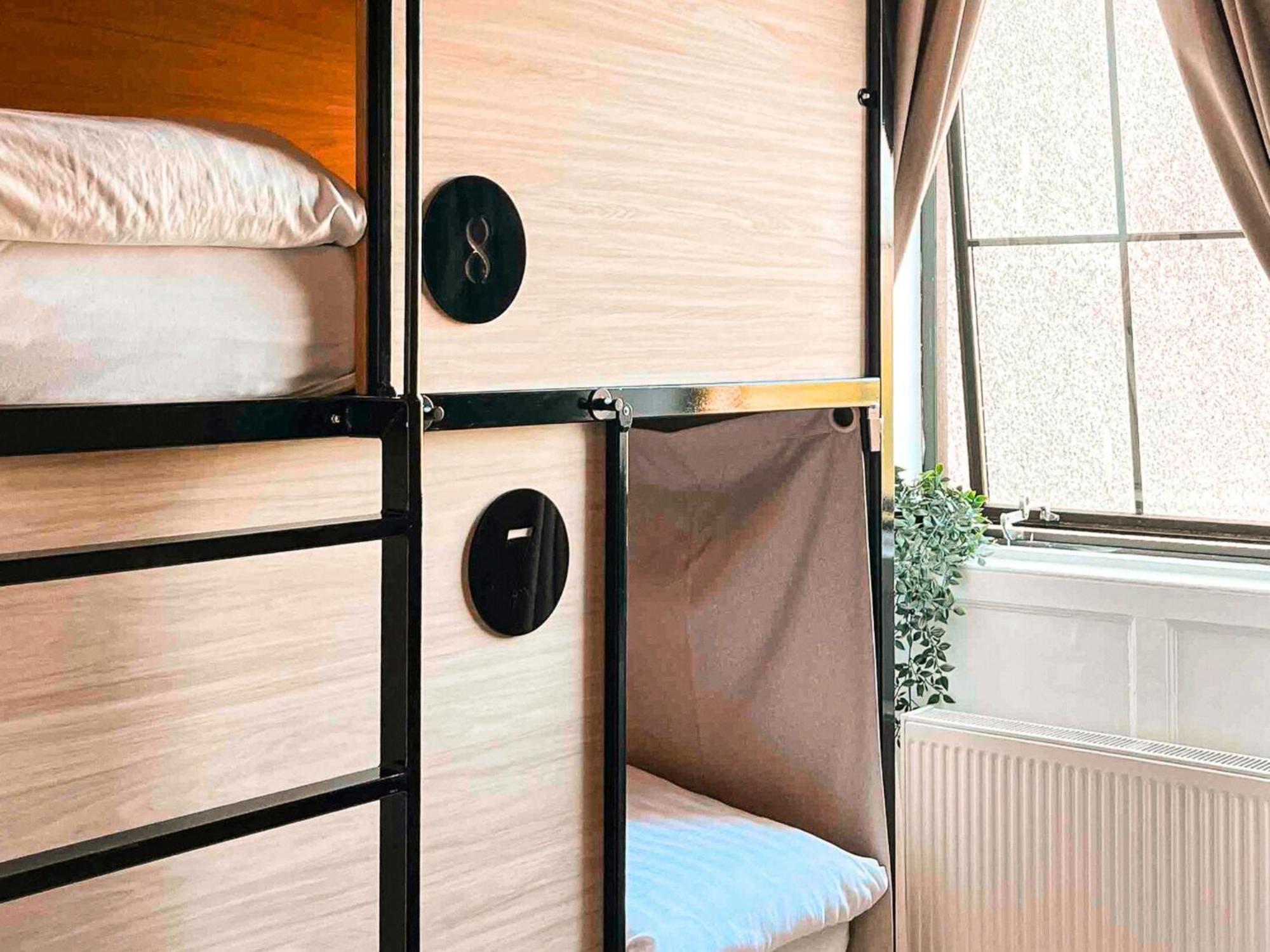 Bed 14-Bed-Mixed Dormitory Room ensuite Bathroom