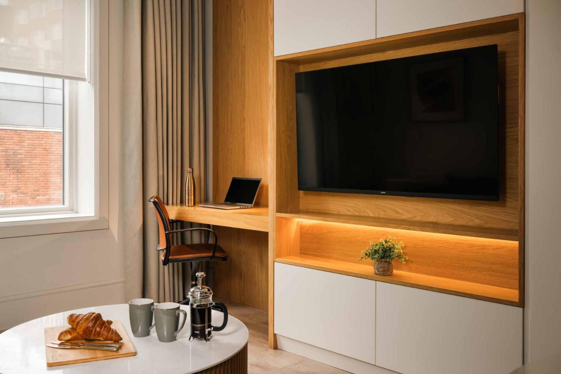 Signature One-Bedroom Apartment