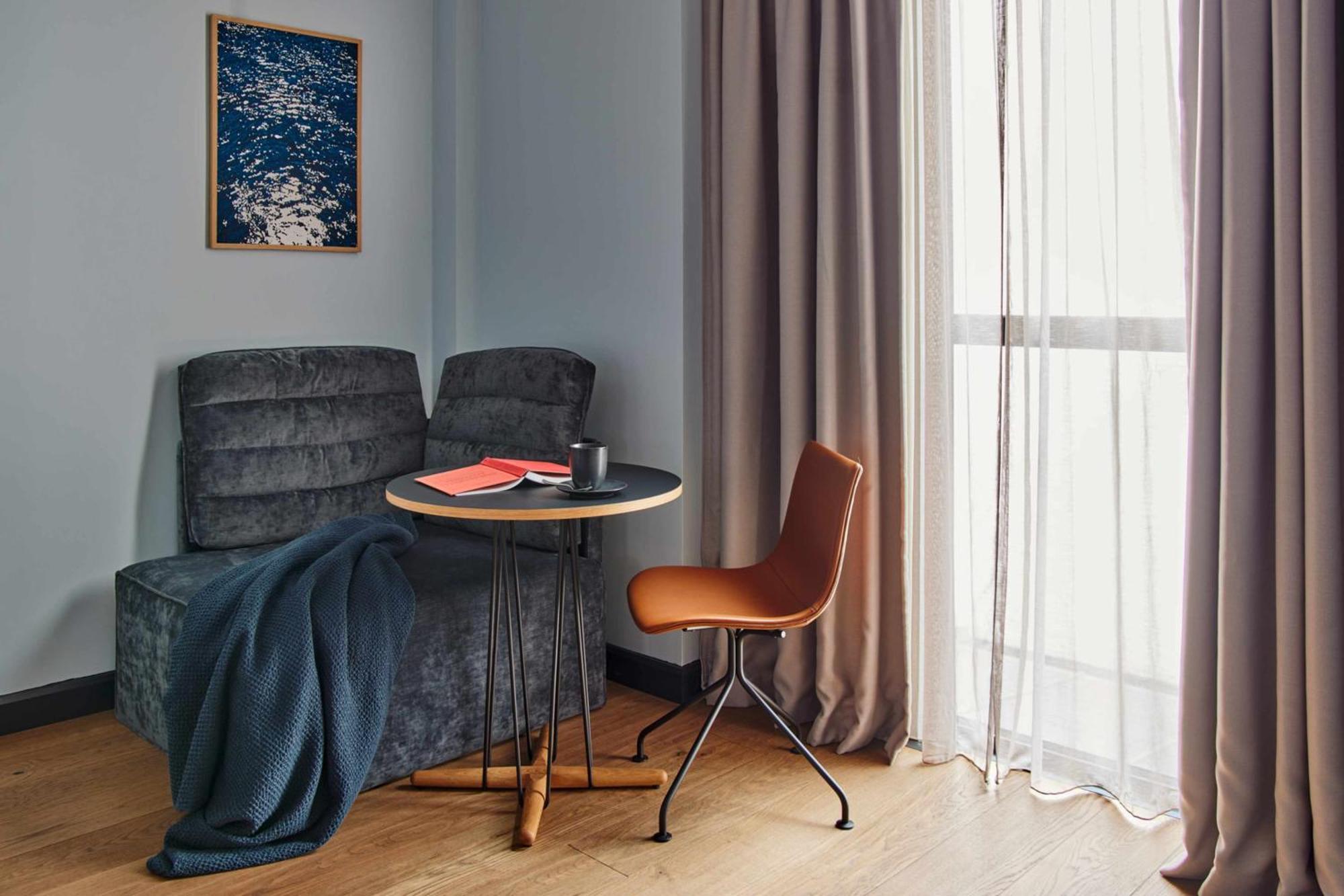 One Bedroom Suite Accessible Twin