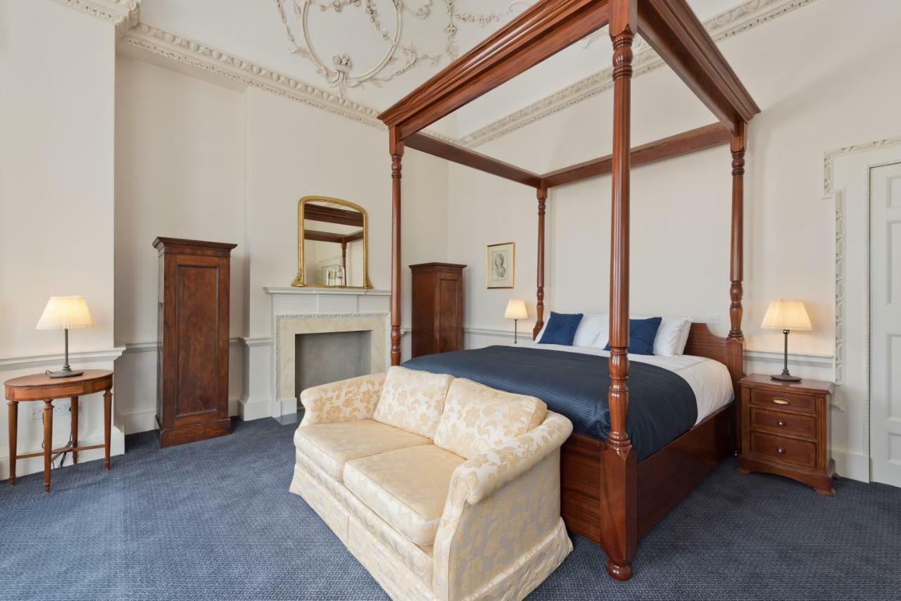 Two-Bedroom Superior Apartment
