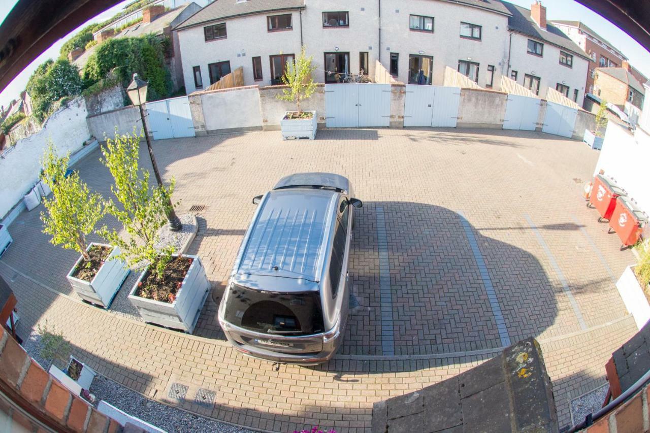 Three-Bedroom Townhouse