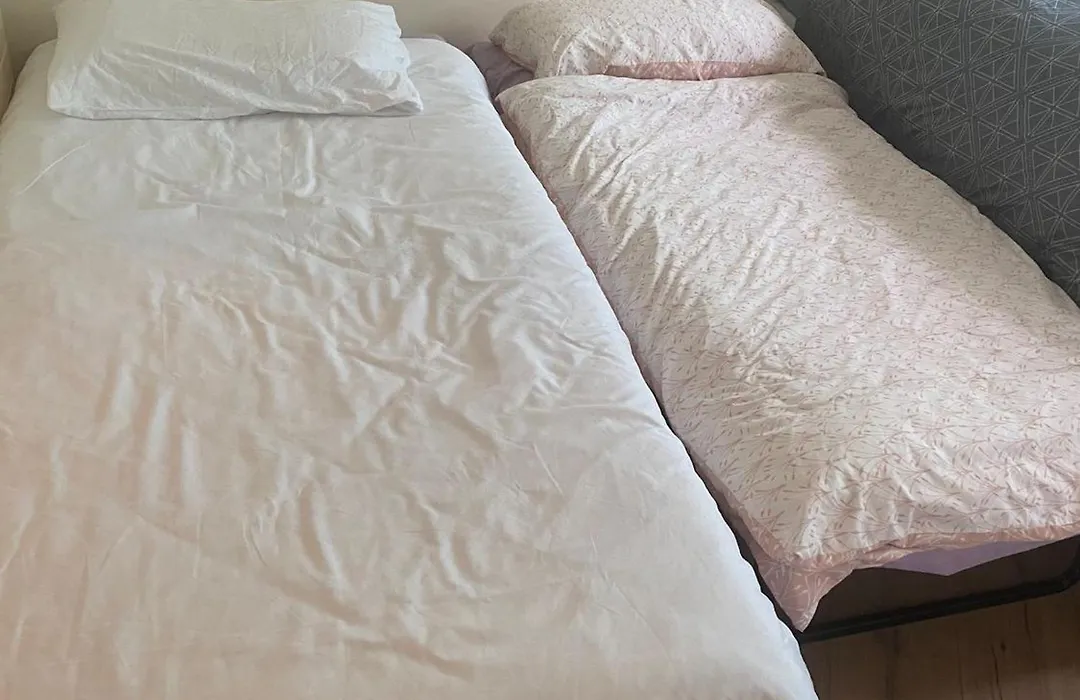 Dublin Airport Big Rooms With Bathroom Outside Room - Kitchen Only 7 Days Reservation-1