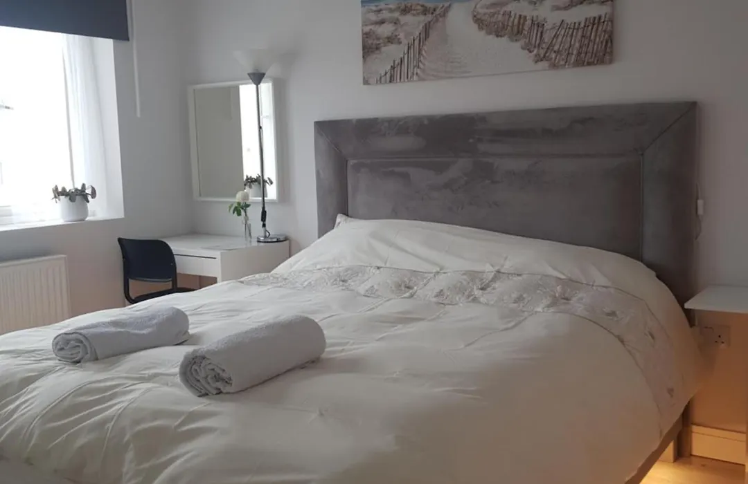 Barnoaks Room With Ensuite Bathroom - Homestay-1