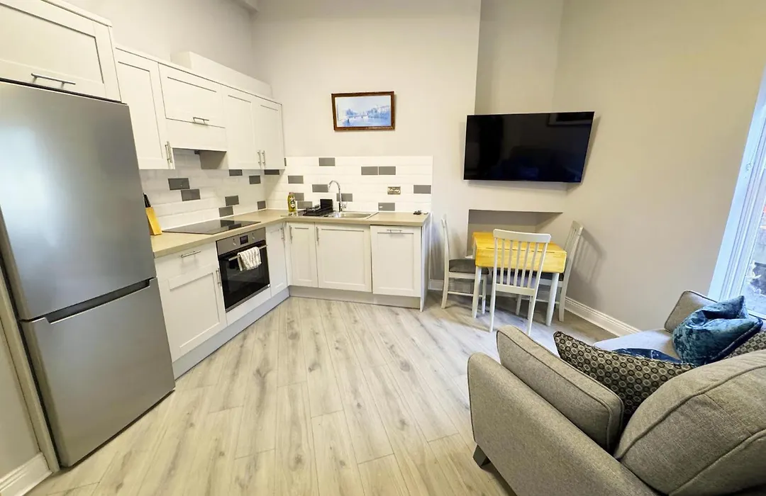 Molloy'S Apartments-1