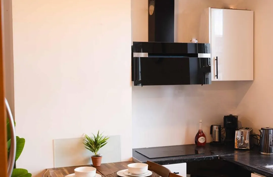 Croke Park Apartment-1