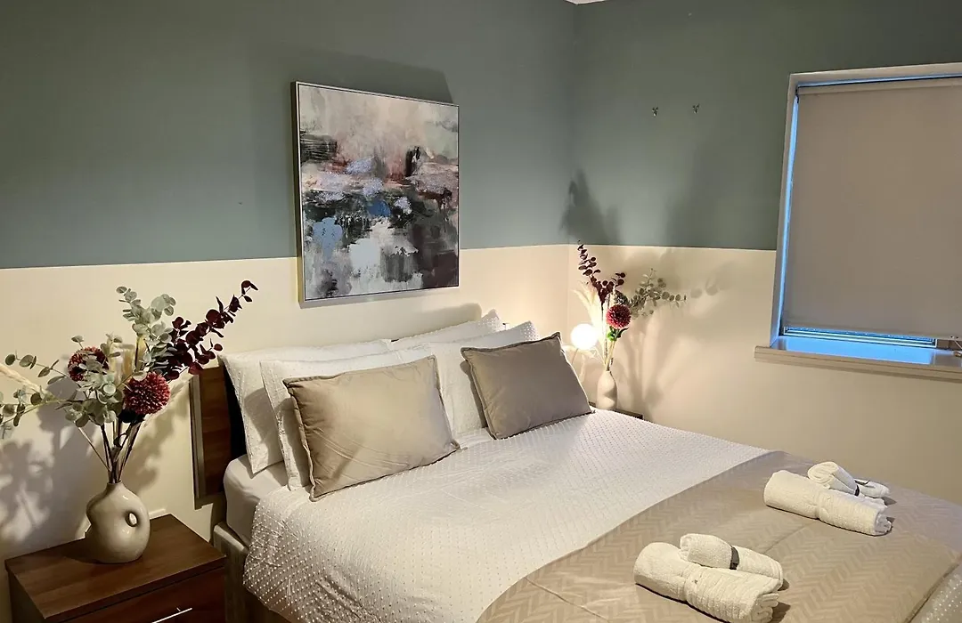Lovely Spacious Apartment At Temple Bar-1