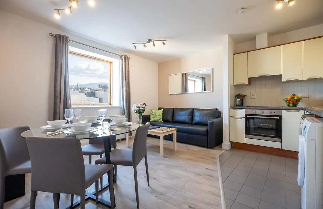 Parnell Corner Apartments-1
