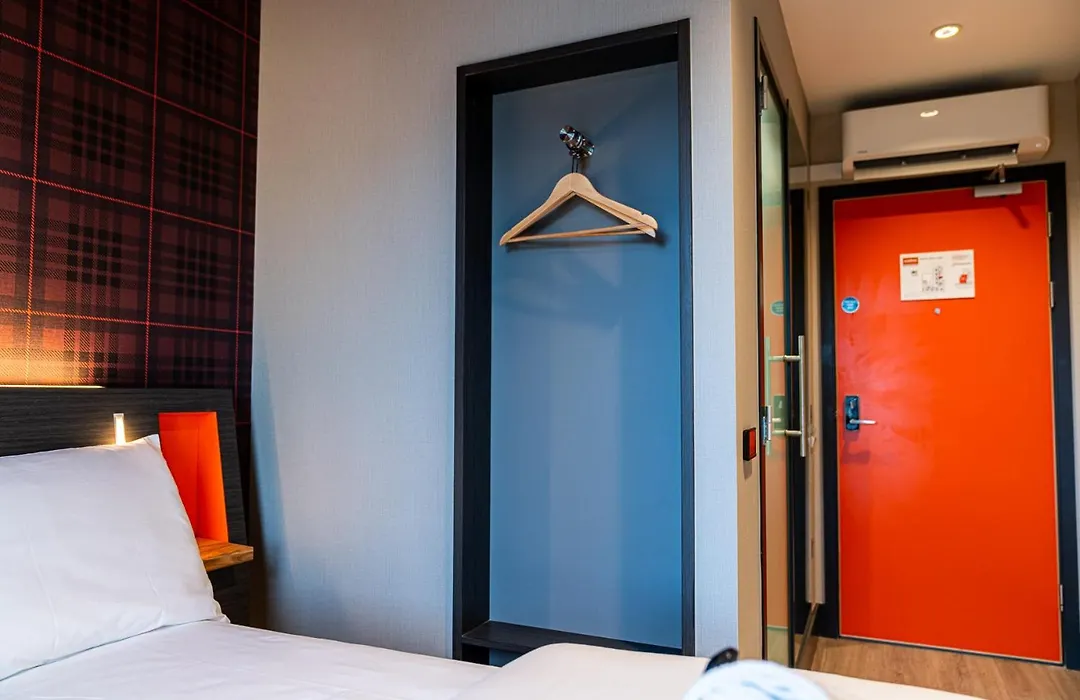 Easyhotel Dublin-1