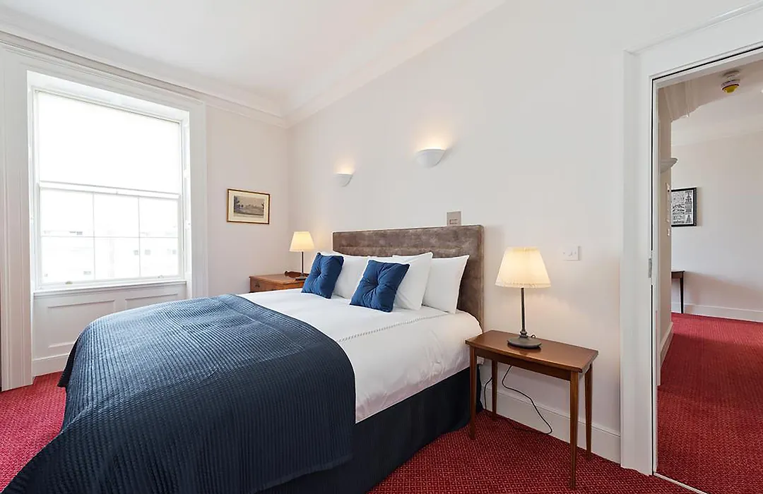 Henrietta Suites City Centre-1