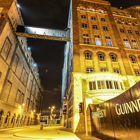 Holiday Inn Express Dublin City Centre By Ihg-2