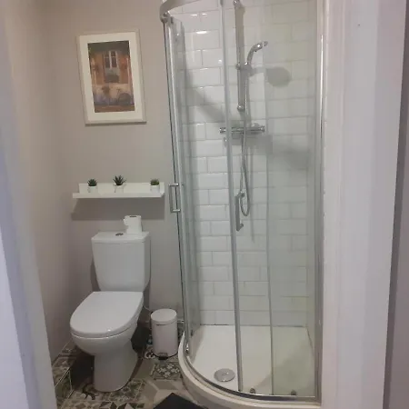 Spacious Studio-Dublin 3-2