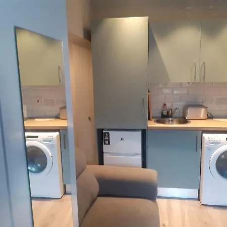 Spacious Studio-Dublin 3-2