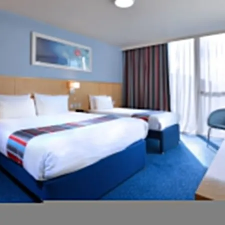 Travelodge Dublin Airport South-3