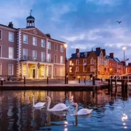 Dublin Canal Side-2