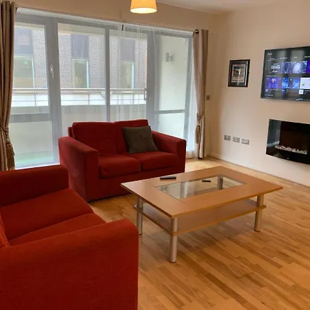 Luxury Talbot Street City Apartment-3