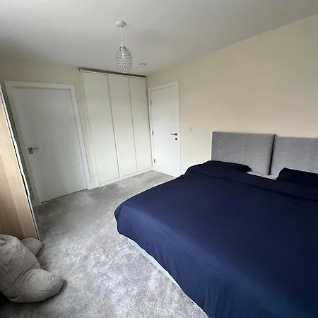 Pvt Ensuite Room ,25 Mins Train To City Center-2