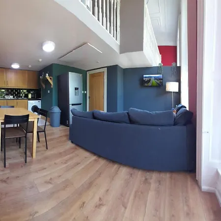 Centrally Located Apartment - Dublin 1-3