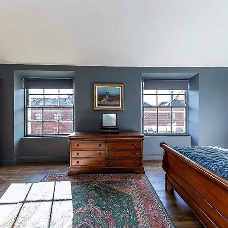 Connaught Apartment, 7 Henrietta Street, Dublin City Centre-3