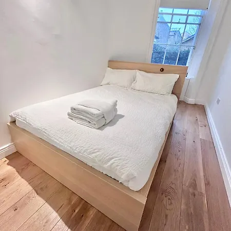 2 Bed Apartment In City Centre-2