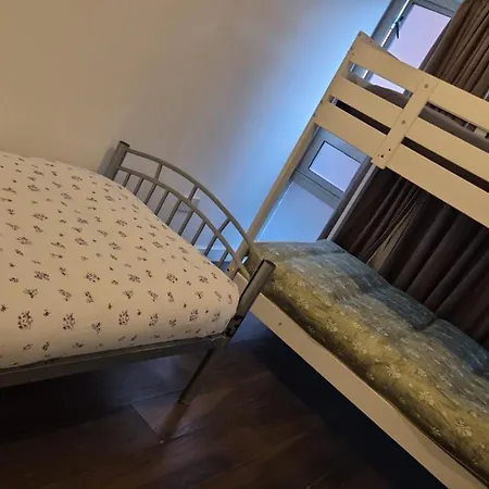 Douglas'S House-2