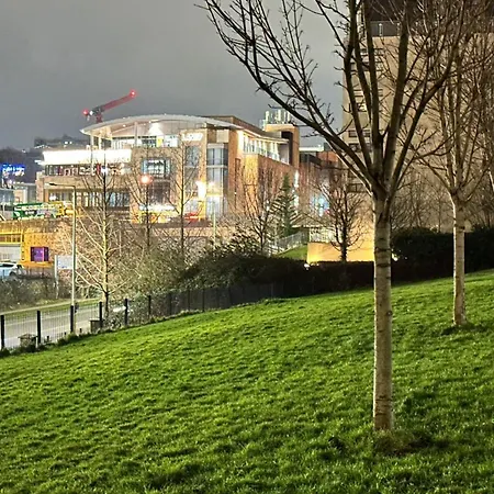 30 Minutes To City Centre-3