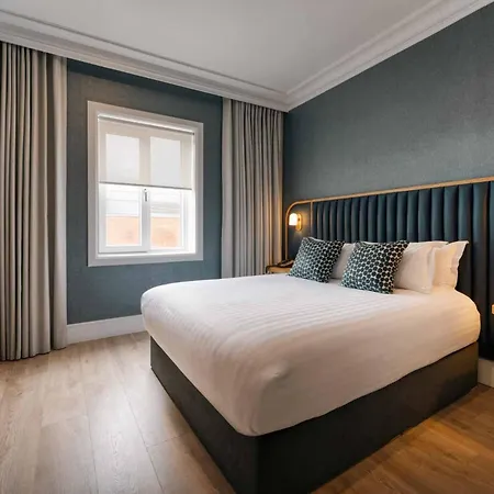 Premier Suites Dublin, Leeson Street-3
