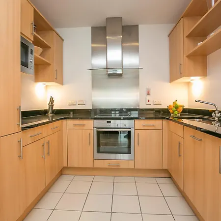 Ifsc Townhouse Apartments-3