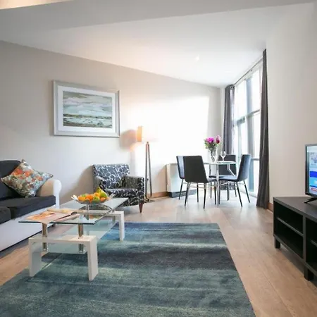 Parnell Boulevard Apartments-3