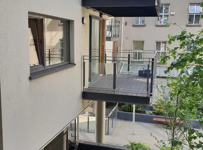 Secluded And Spacious Apartment Dublin