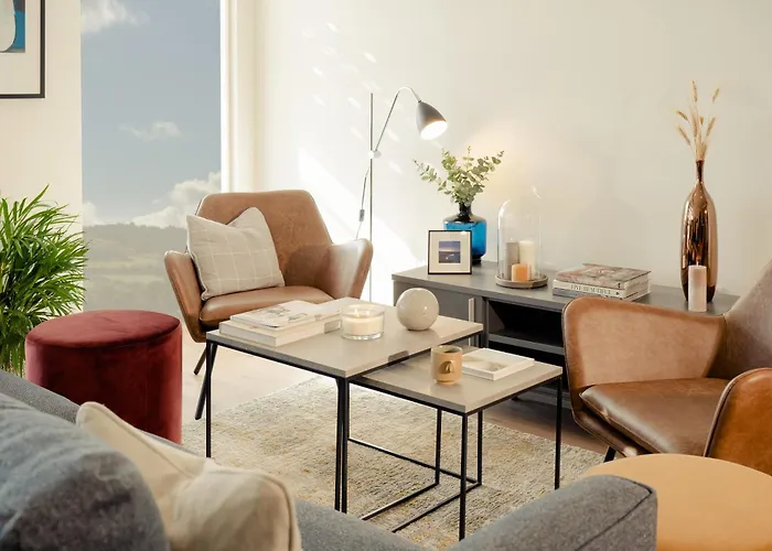 Luxury 2 Bed Cherrywood 18