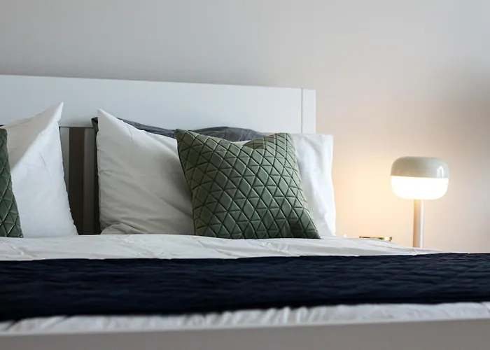 The Hive - Luxury Ensuite Room - Full Privacy As Only Room On The Top Floor! Dublin