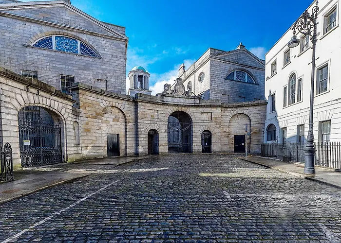 Leinster , 7 Henrietta Street, Dublin City Centre