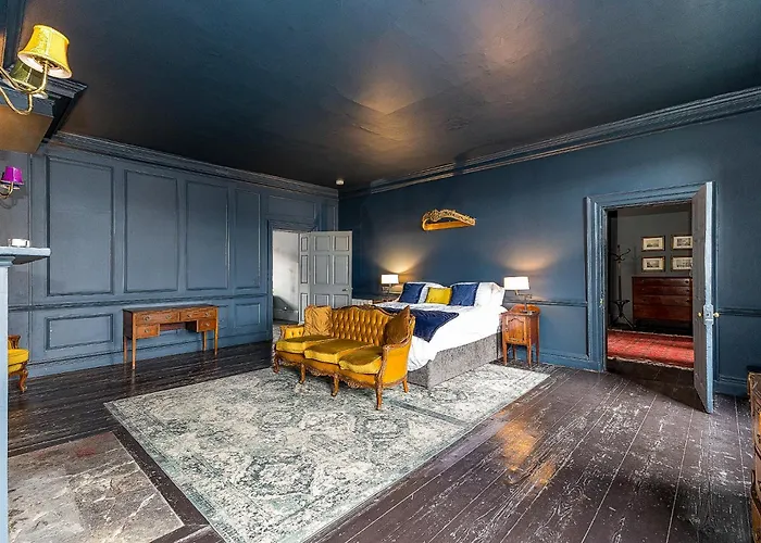 Leinster Apartment, 7 Henrietta Street, Dublin City Centre