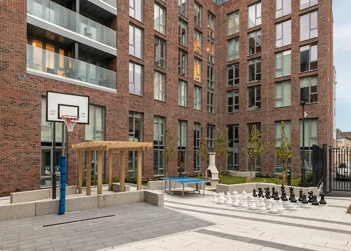 Yugo Dominick Place Dublin