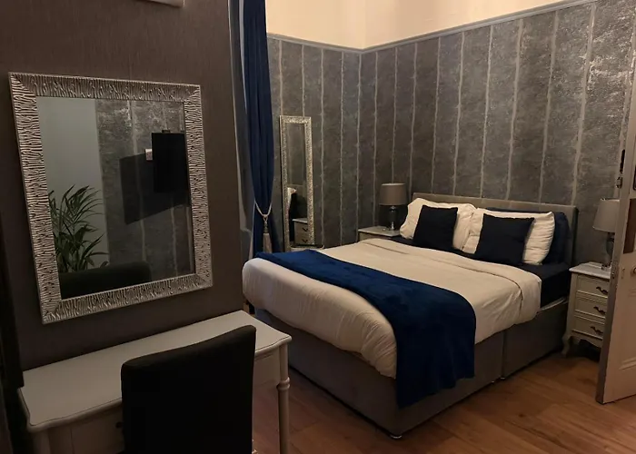 2 Minutes From Drumcondra Station Dublín