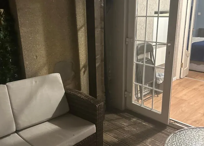 2 Minutes From Drumcondra Station Dublin