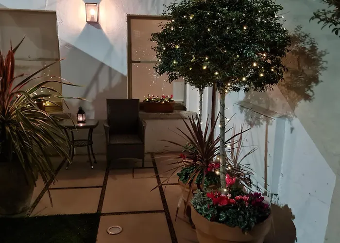 Pembroke Guest Suite